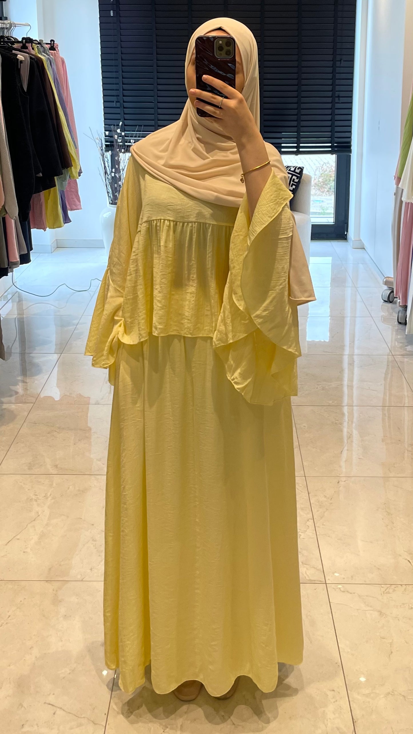 summer set butteryellow