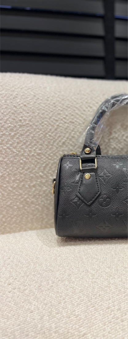 Levi Handtas 16 Black